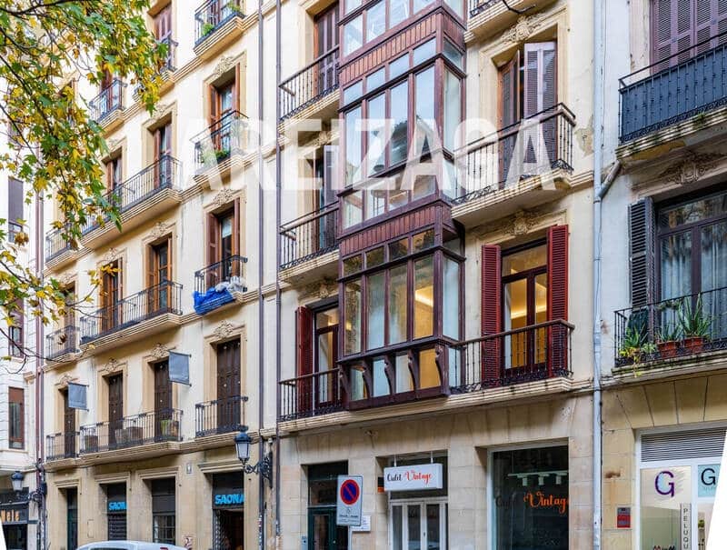 2 soverom Leilighet til salgs i Donostia-San Sebastian - € 650 000 (Ref: 9400066)