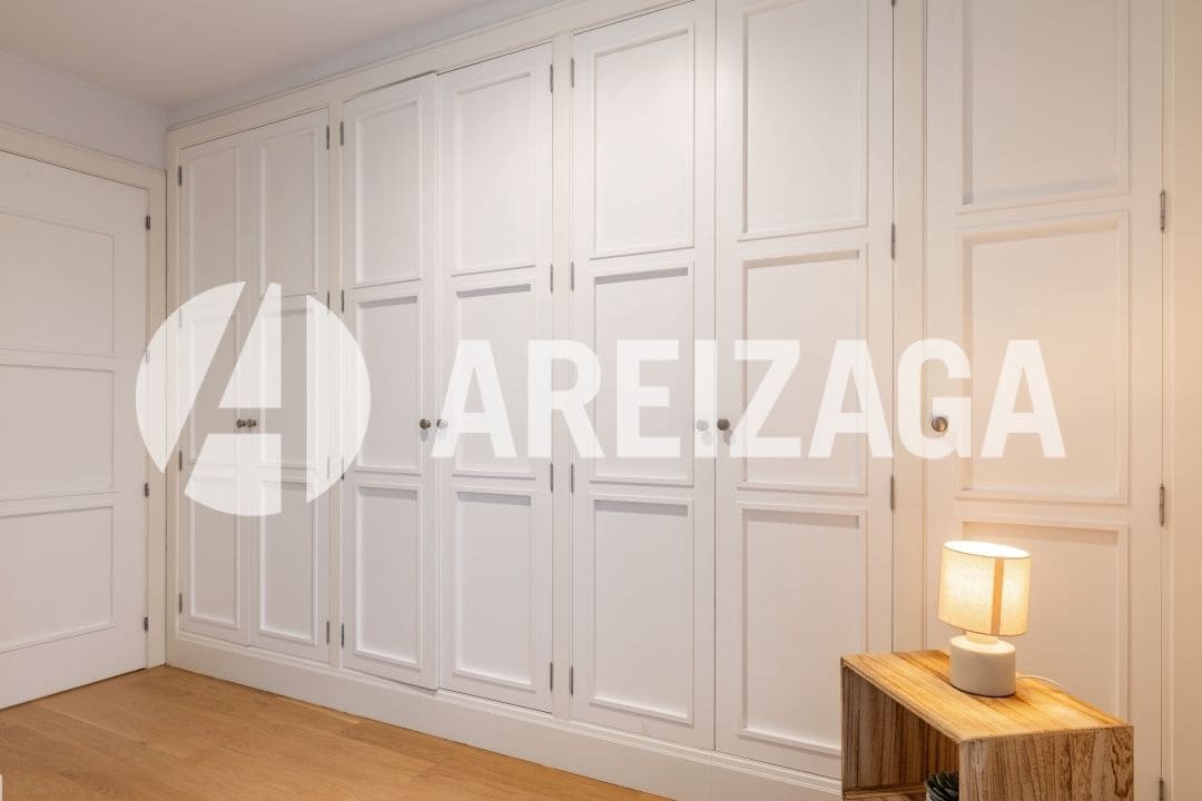 3 makuuhuone Asunto myytävänä paikassa Donostia-San Sebastian - 1 550 000 € (Ref: 9426527)