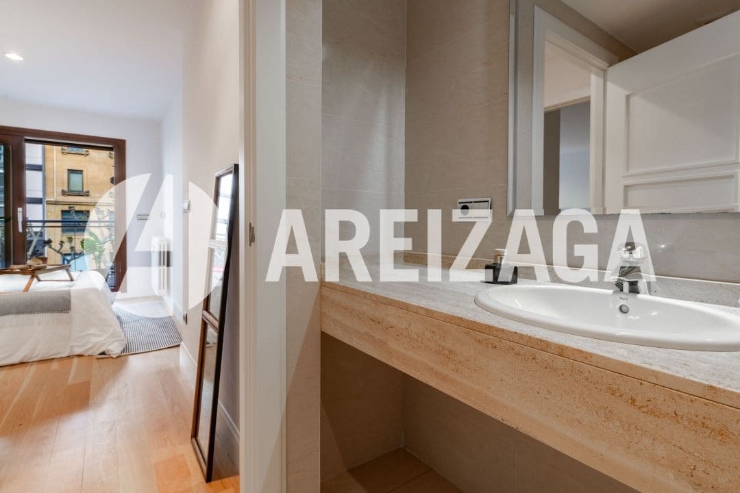 3 makuuhuone Asunto myytävänä paikassa Donostia-San Sebastian - 1 550 000 € (Ref: 9426527)