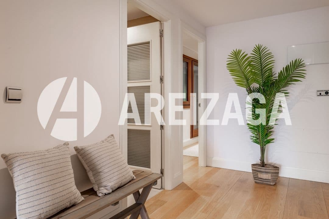 3 makuuhuone Asunto myytävänä paikassa Donostia-San Sebastian - 1 550 000 € (Ref: 9426527)