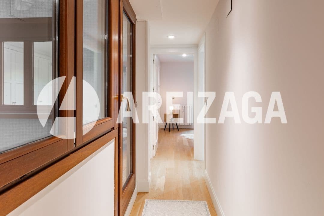 3 makuuhuone Asunto myytävänä paikassa Donostia-San Sebastian - 1 550 000 € (Ref: 9426527)