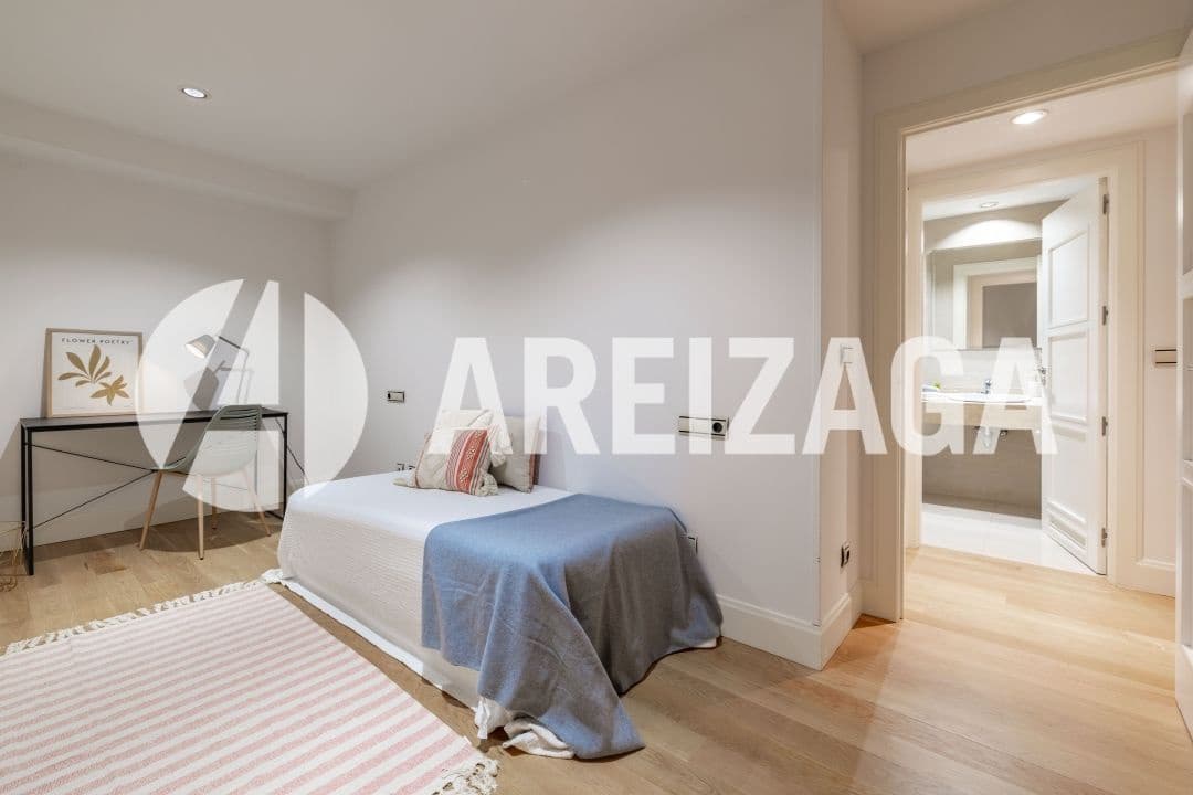 3 makuuhuone Asunto myytävänä paikassa Donostia-San Sebastian - 1 550 000 € (Ref: 9426527)