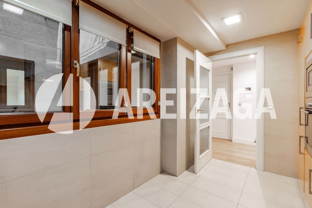3 makuuhuone Asunto myytävänä paikassa Donostia-San Sebastian - 1 550 000 € (Ref: 9426527)