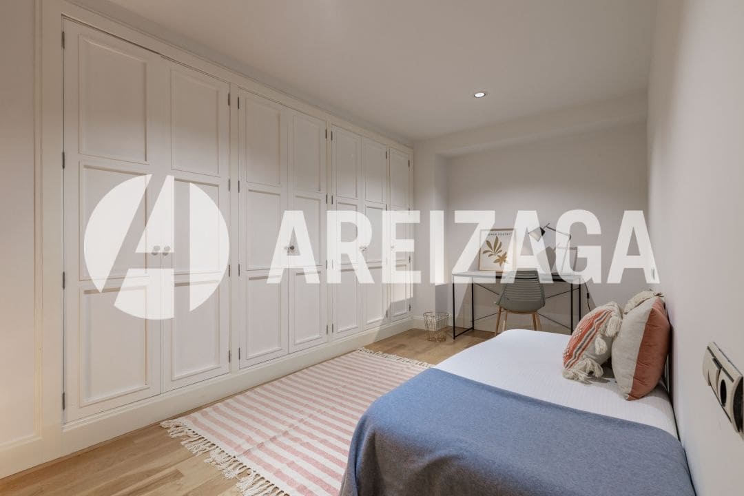 3 makuuhuone Asunto myytävänä paikassa Donostia-San Sebastian - 1 550 000 € (Ref: 9426527)