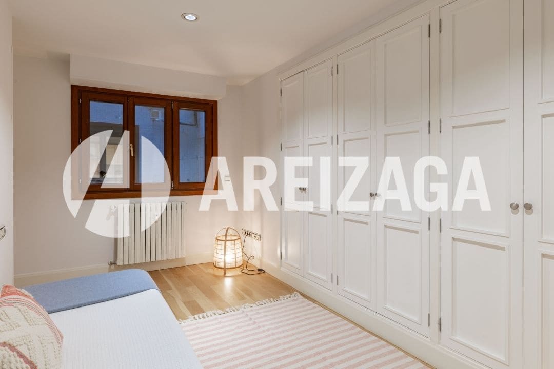 3 makuuhuone Asunto myytävänä paikassa Donostia-San Sebastian - 1 550 000 € (Ref: 9426527)