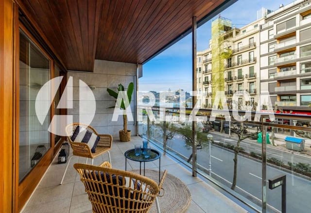 3 soverom Leilighet til salgs i Donostia-San Sebastián - € 1 550 000 (Ref: 9426527)