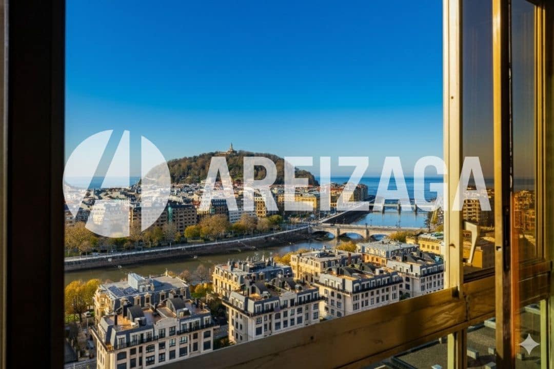 4 makuuhuone Asunto myytävänä paikassa Donostia-San Sebastian - 699 900 € (Ref: 9438718)