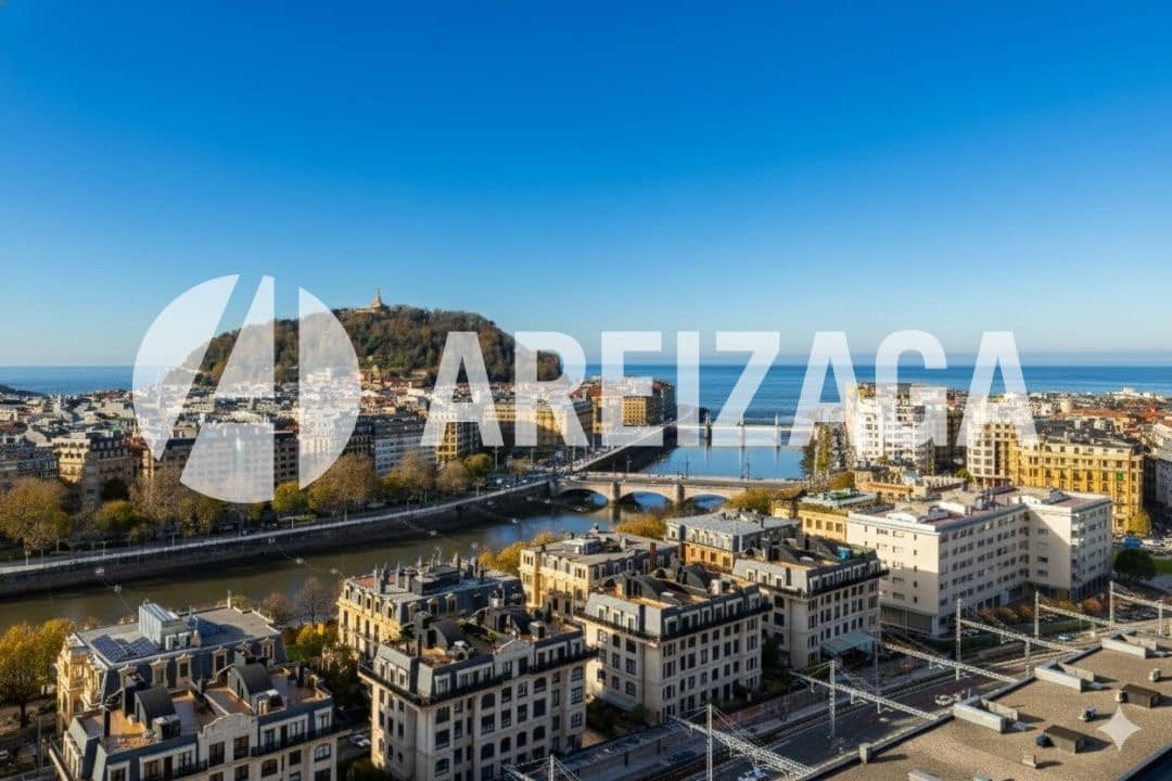 4 makuuhuone Asunto myytävänä paikassa Donostia-San Sebastian - 699 900 € (Ref: 9438718)