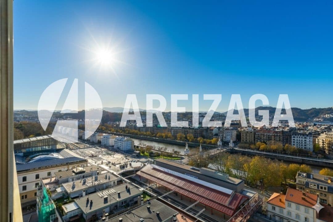 4 makuuhuone Asunto myytävänä paikassa Donostia-San Sebastian - 699 900 € (Ref: 9438718)