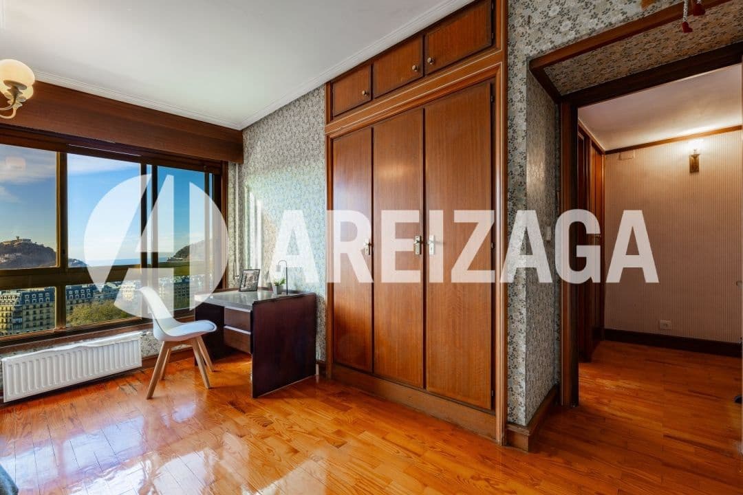 4 makuuhuone Asunto myytävänä paikassa Donostia-San Sebastian - 699 900 € (Ref: 9438718)