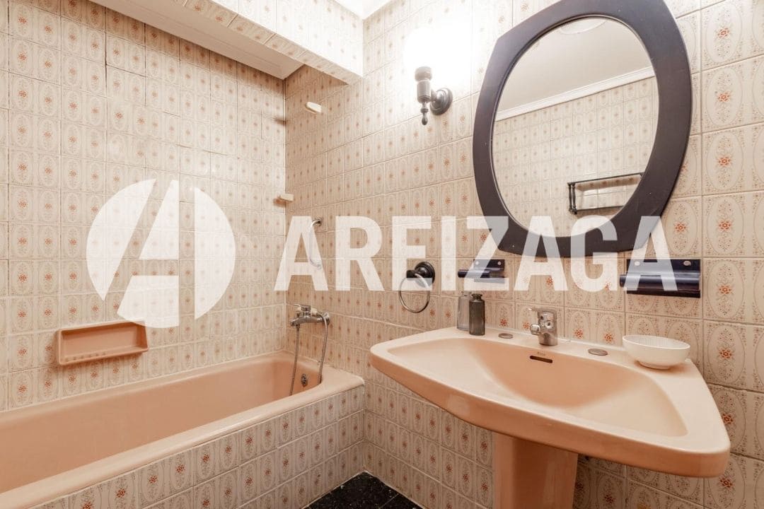 4 makuuhuone Asunto myytävänä paikassa Donostia-San Sebastian - 699 900 € (Ref: 9438718)