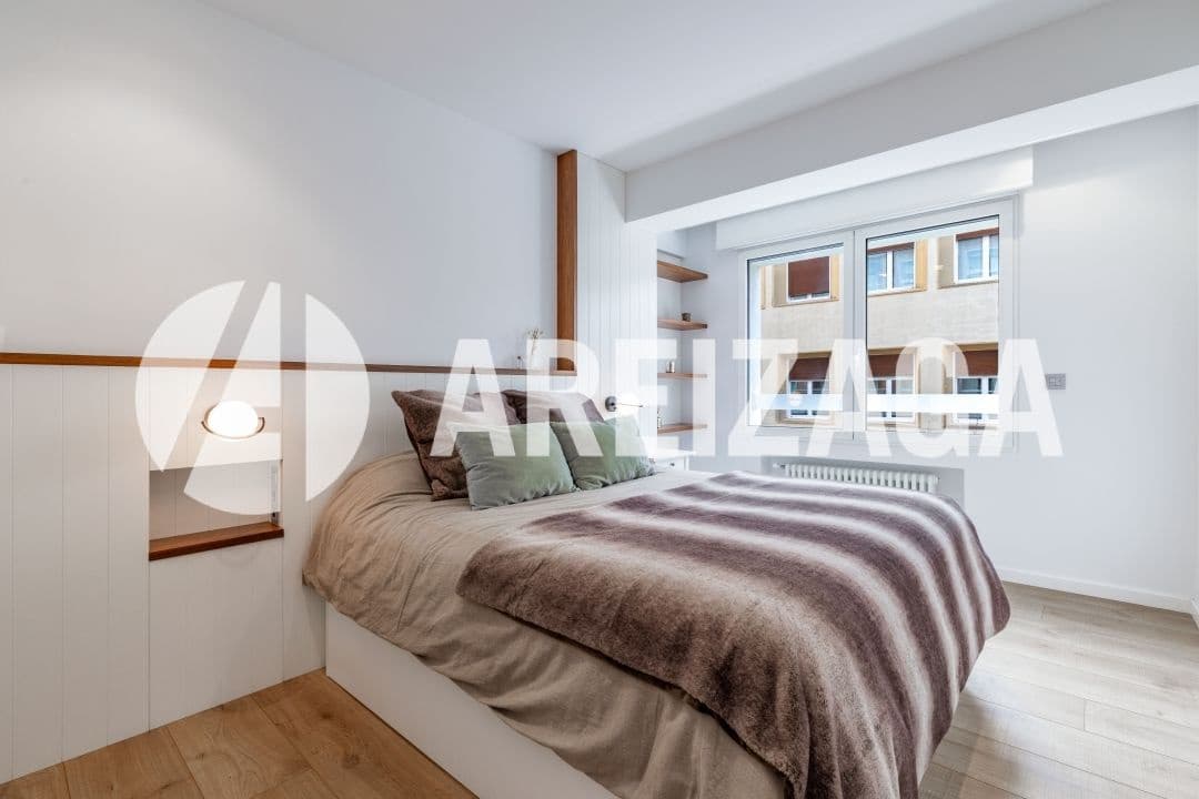 3 bedroom Flat for sale in Donostia-San Sebastian - € 1,135,000 (Ref: 9444904)
