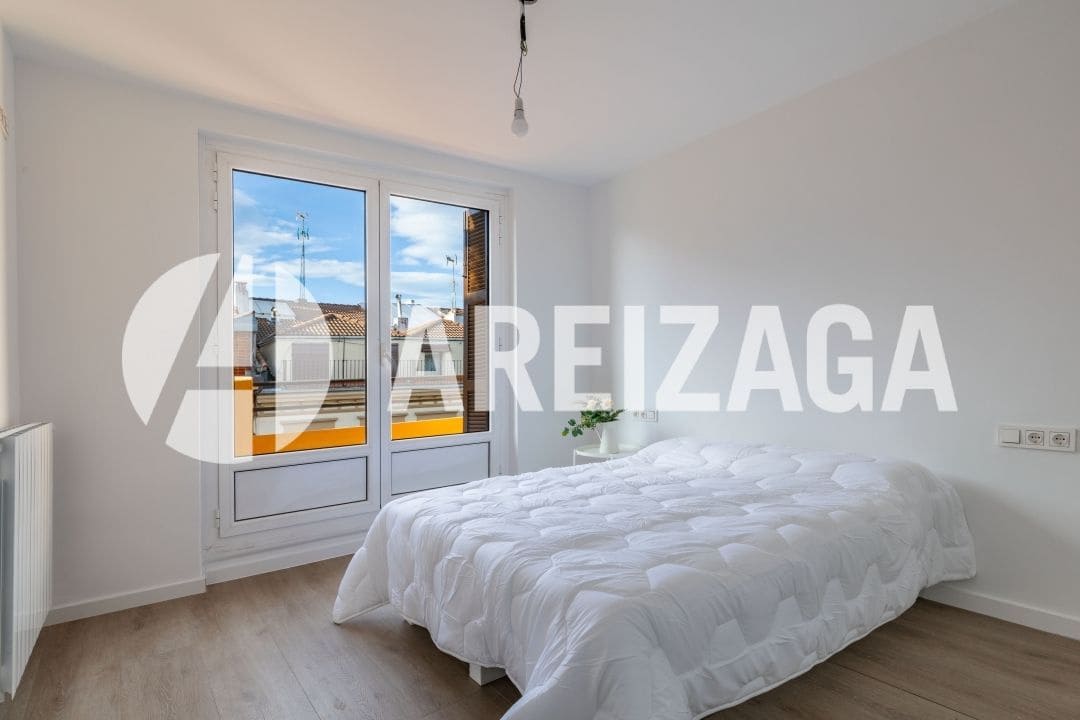 2 slaapkamer Flat te koop in Donostia-San Sebastian - € 695.000 (Ref: 9460848)