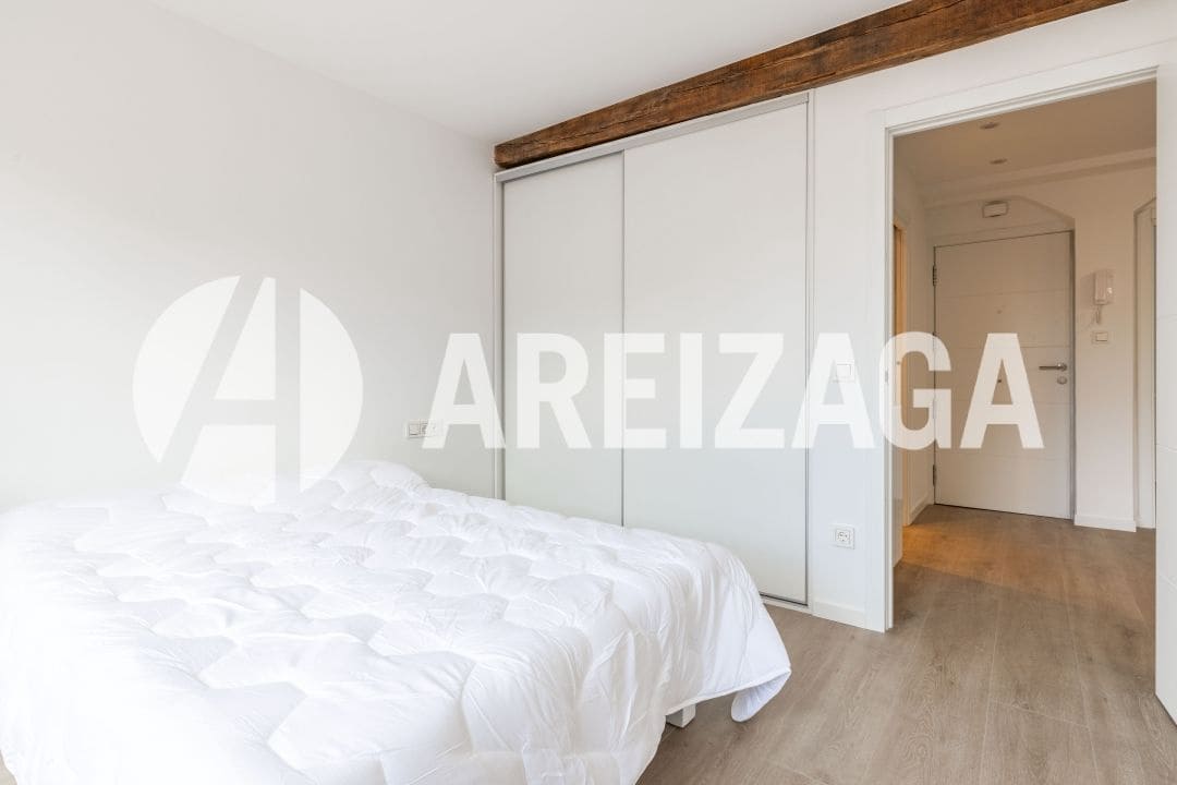 2 slaapkamer Flat te koop in Donostia-San Sebastian - € 695.000 (Ref: 9460848)