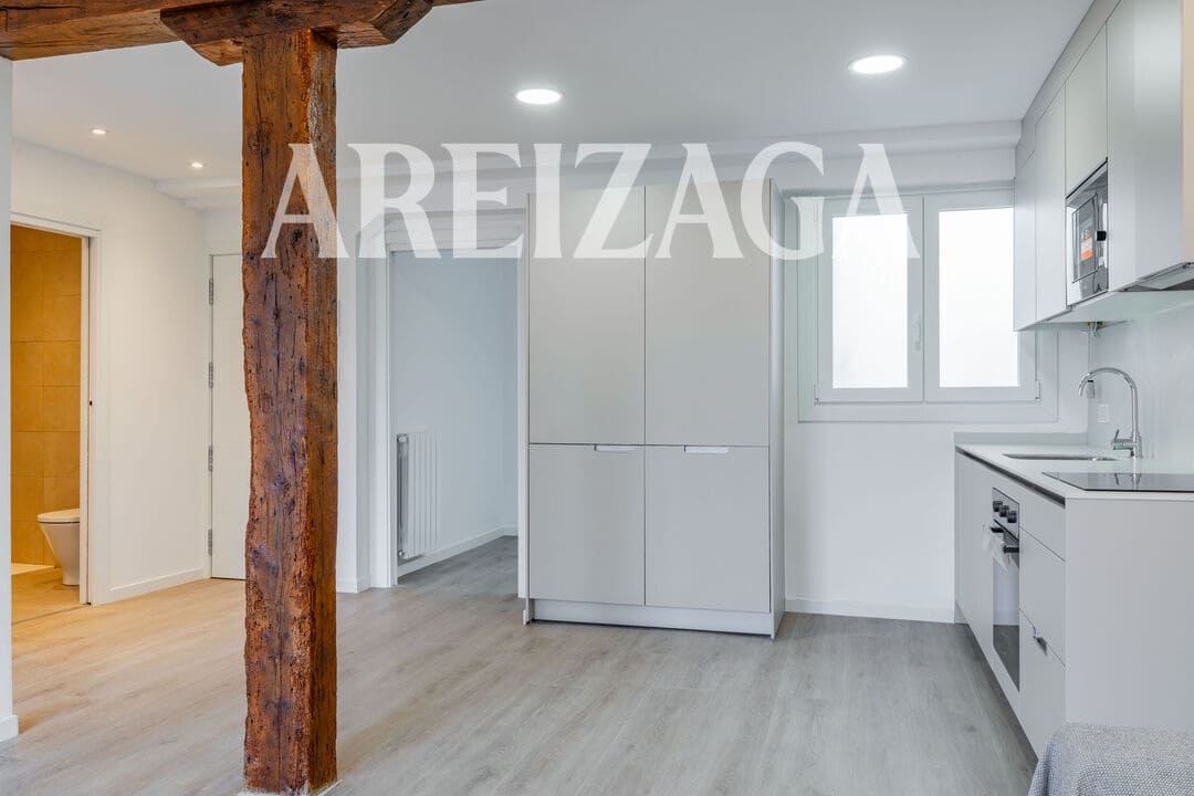2 makuuhuone Kattohuoneisto myytävänä paikassa Donostia-San Sebastian - 629 000 € (Ref: 9460848)