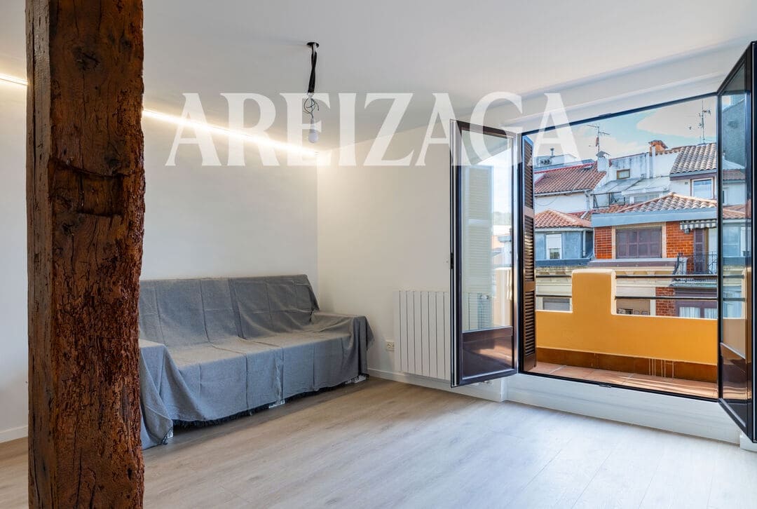 2 makuuhuone Kattohuoneisto myytävänä paikassa Donostia-San Sebastian - 629 000 € (Ref: 9460848)