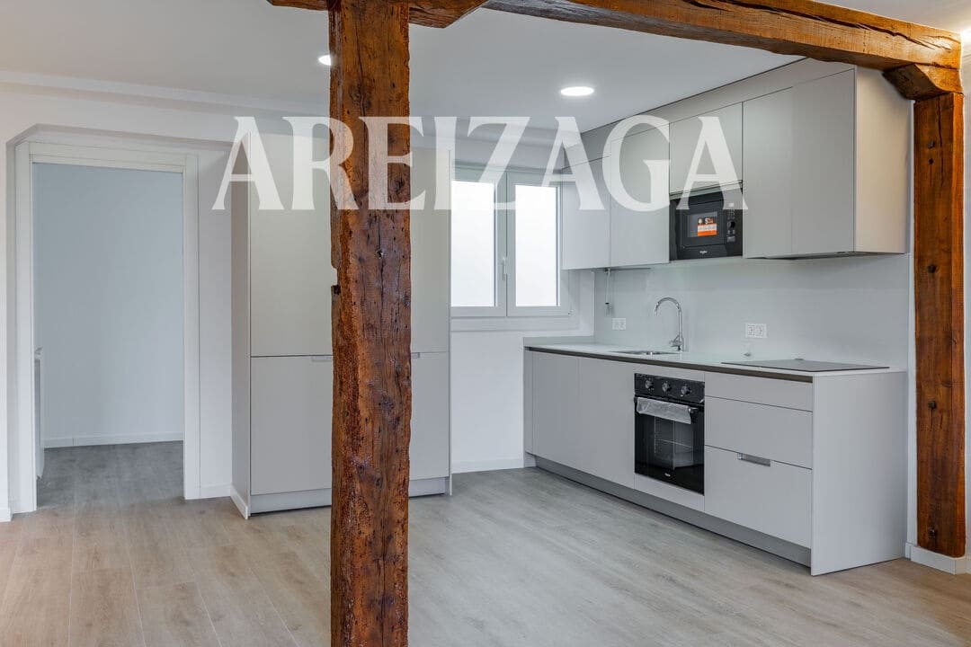 2 makuuhuone Kattohuoneisto myytävänä paikassa Donostia-San Sebastian - 629 000 € (Ref: 9460848)
