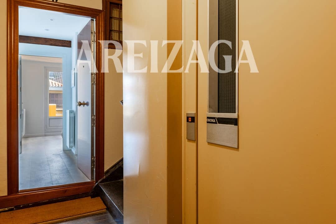2 makuuhuone Kattohuoneisto myytävänä paikassa Donostia-San Sebastian - 629 000 € (Ref: 9460848)