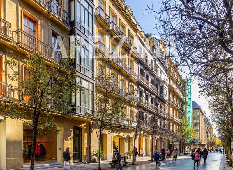 2 makuuhuone Kattohuoneisto myytävänä paikassa Donostia-San Sebastian - 629 000 € (Ref: 9460848)