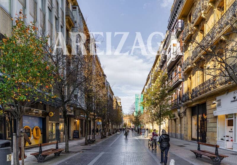 2 makuuhuone Kattohuoneisto myytävänä paikassa Donostia-San Sebastian - 629 000 € (Ref: 9460848)