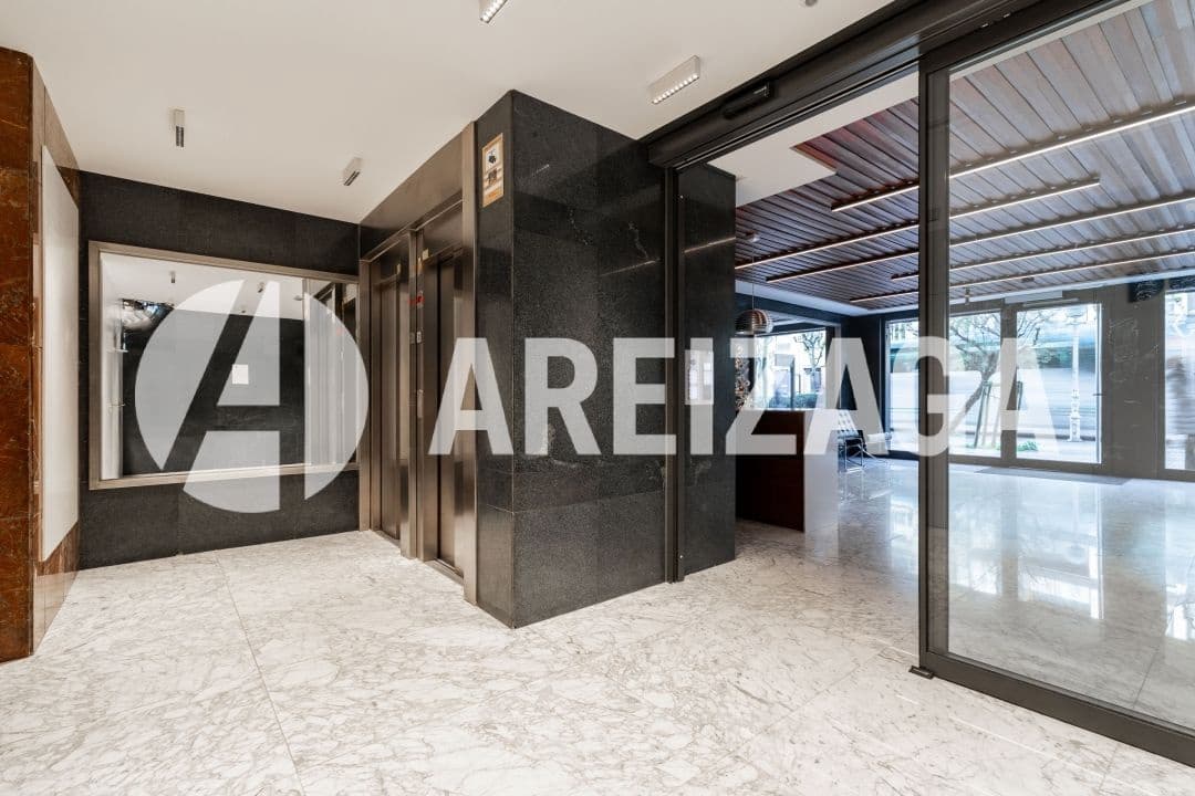 1 quarto Apartamento para venda em Donostia-San Sebastian - 655 000 € (Ref: 9460849)