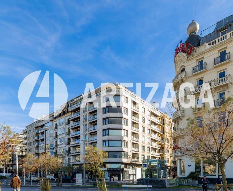 4 chambre Appartement à vendre à Donostia-San Sebastian - 3 500 000 € (Ref: 9470154)