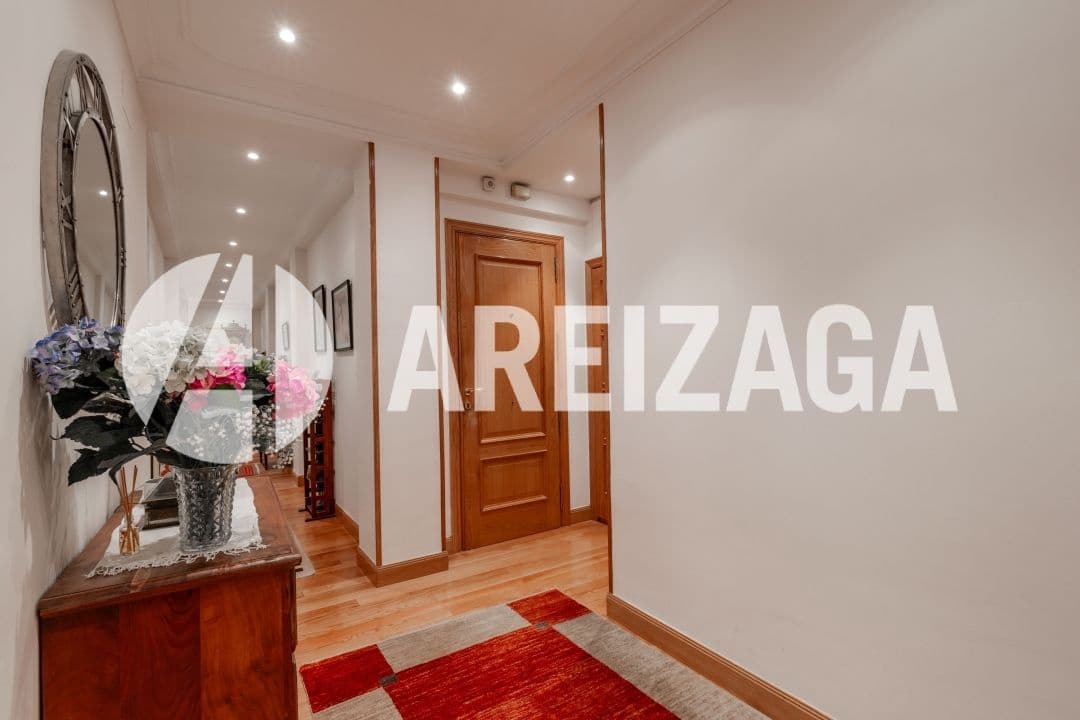 4 sovrum Lägenhet till salu i Donostia-San Sebastian - 775 000 € (Ref: 9471823)