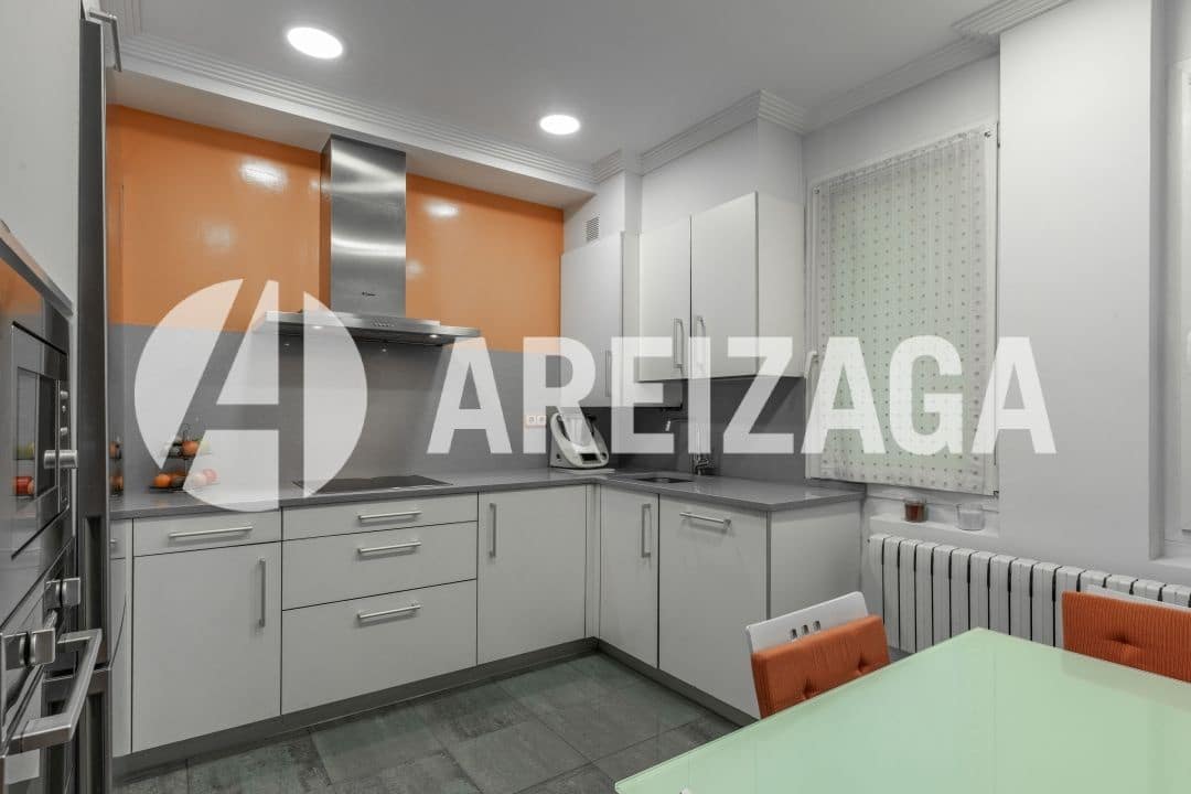 4 sovrum Lägenhet till salu i Donostia-San Sebastian - 775 000 € (Ref: 9471823)