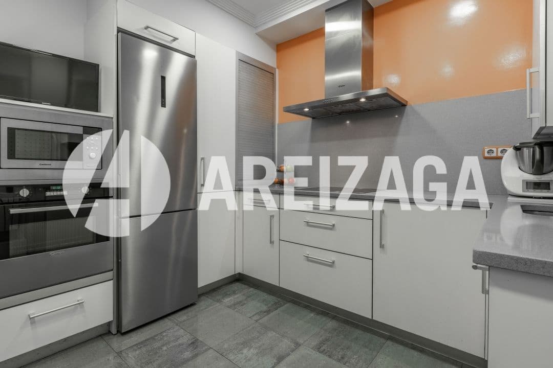 4 sovrum Lägenhet till salu i Donostia-San Sebastian - 775 000 € (Ref: 9471823)
