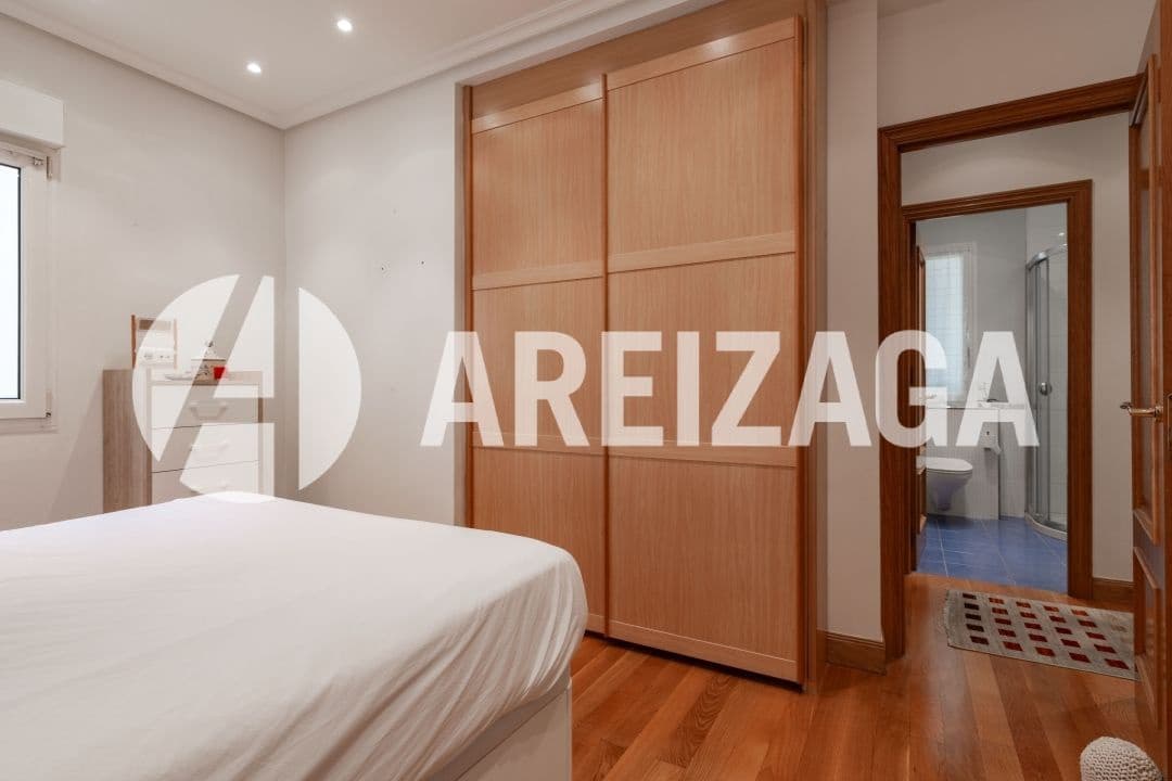4 sovrum Lägenhet till salu i Donostia-San Sebastian - 775 000 € (Ref: 9471823)