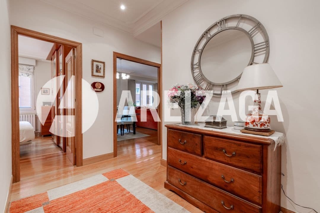 4 sovrum Lägenhet till salu i Donostia-San Sebastian - 775 000 € (Ref: 9471823)