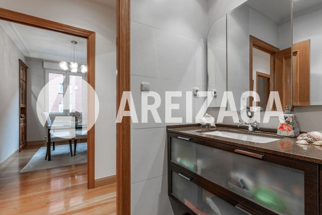 4 sovrum Lägenhet till salu i Donostia-San Sebastian - 775 000 € (Ref: 9471823)
