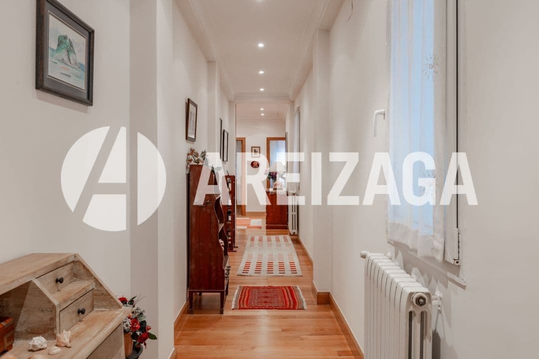 4 sovrum Lägenhet till salu i Donostia-San Sebastian - 775 000 € (Ref: 9471823)