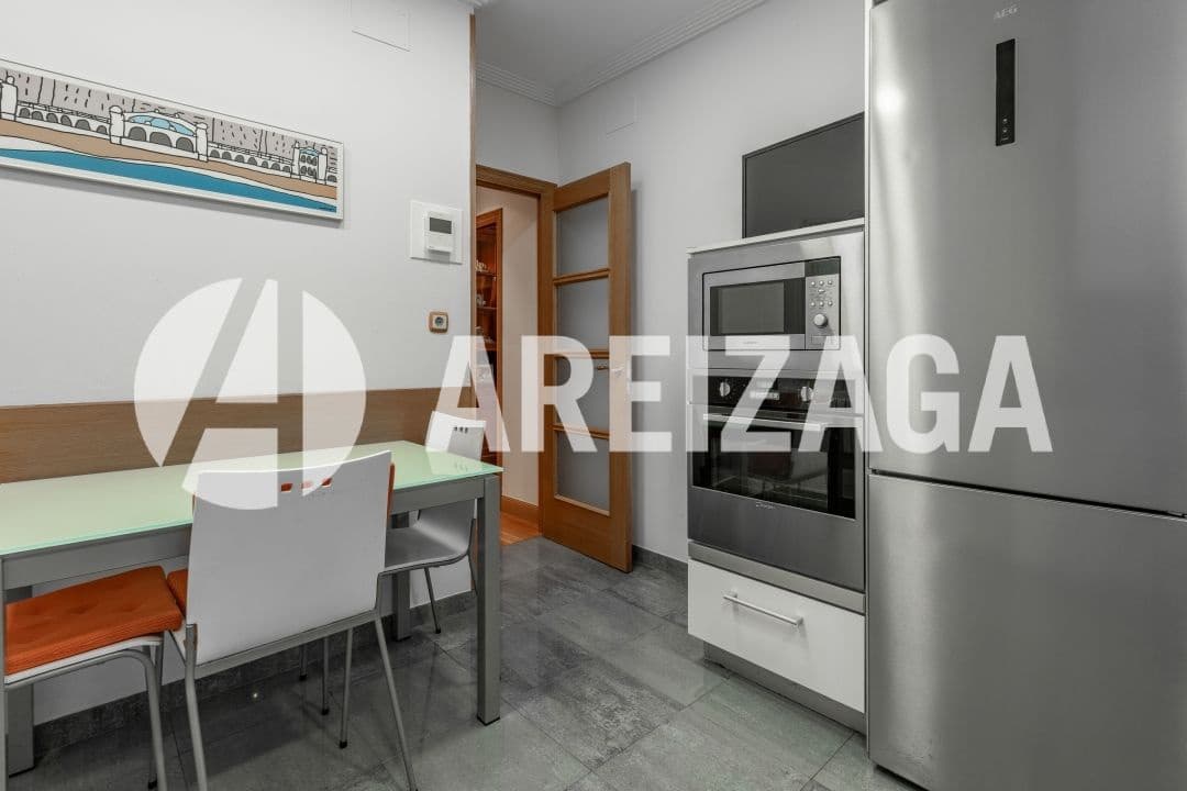 4 sovrum Lägenhet till salu i Donostia-San Sebastian - 775 000 € (Ref: 9471823)