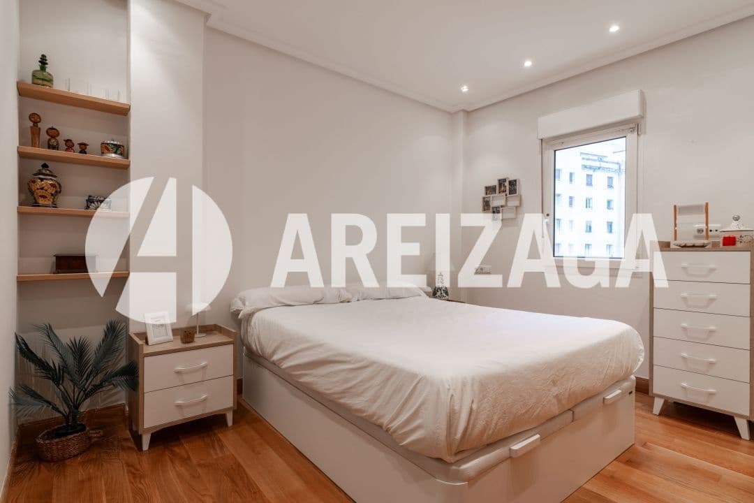 4 sovrum Lägenhet till salu i Donostia-San Sebastian - 775 000 € (Ref: 9471823)