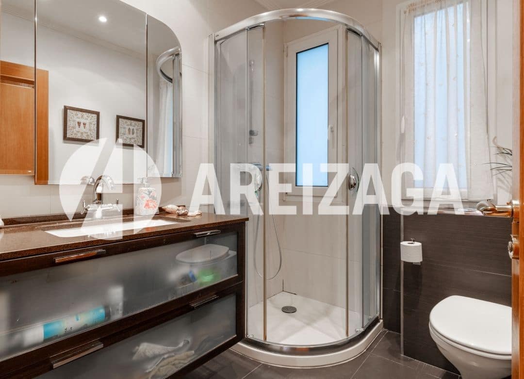 4 sovrum Lägenhet till salu i Donostia-San Sebastian - 775 000 € (Ref: 9471823)