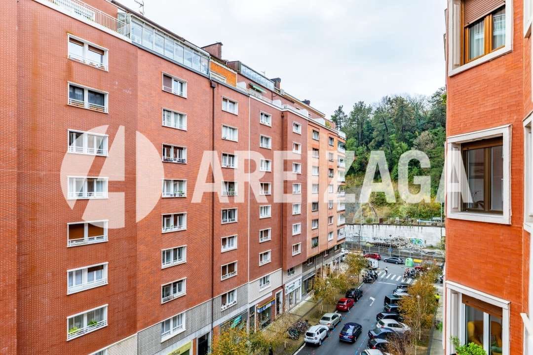 4 sovrum Lägenhet till salu i Donostia-San Sebastian - 775 000 € (Ref: 9471823)