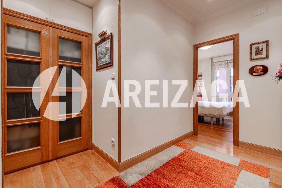 4 sovrum Lägenhet till salu i Donostia-San Sebastian - 775 000 € (Ref: 9471823)