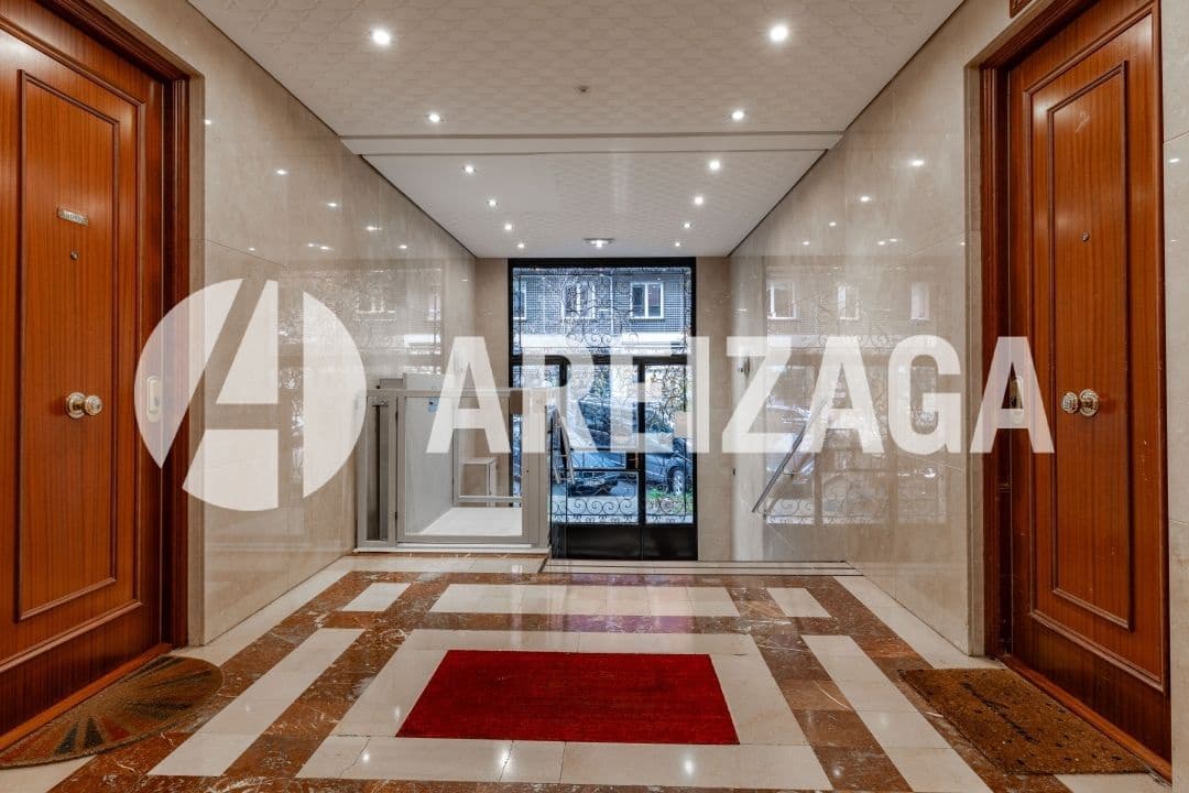 4 sovrum Lägenhet till salu i Donostia-San Sebastian - 775 000 € (Ref: 9471823)