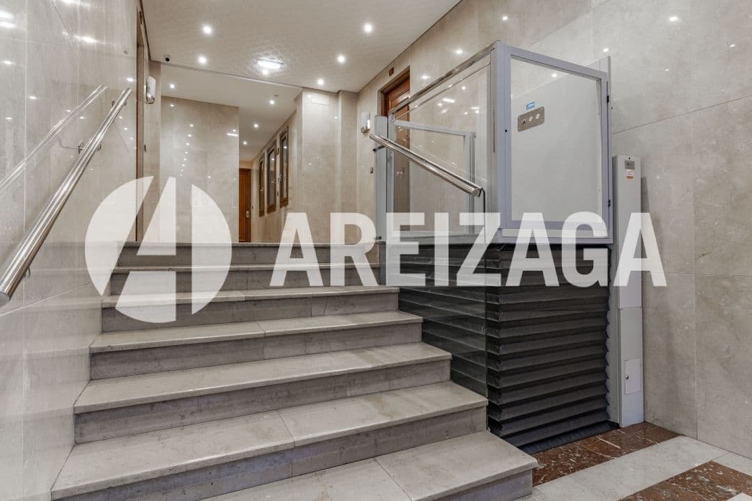 4 sovrum Lägenhet till salu i Donostia-San Sebastian - 775 000 € (Ref: 9471823)