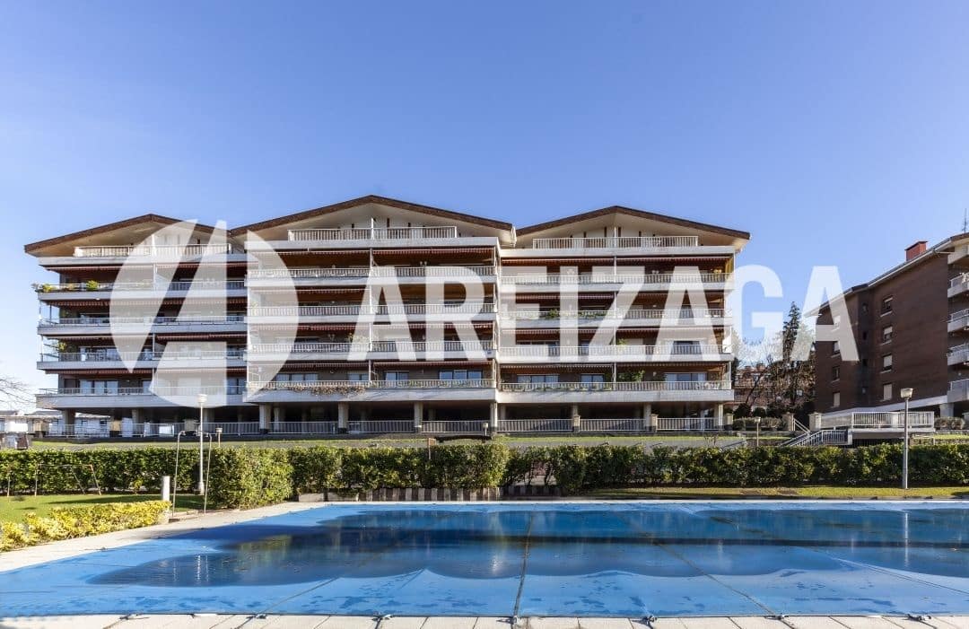 3 makuuhuone Asunto myytävänä paikassa Donostia-San Sebastian mukana uima-altaan - 990 000 € (Ref: 9491459)