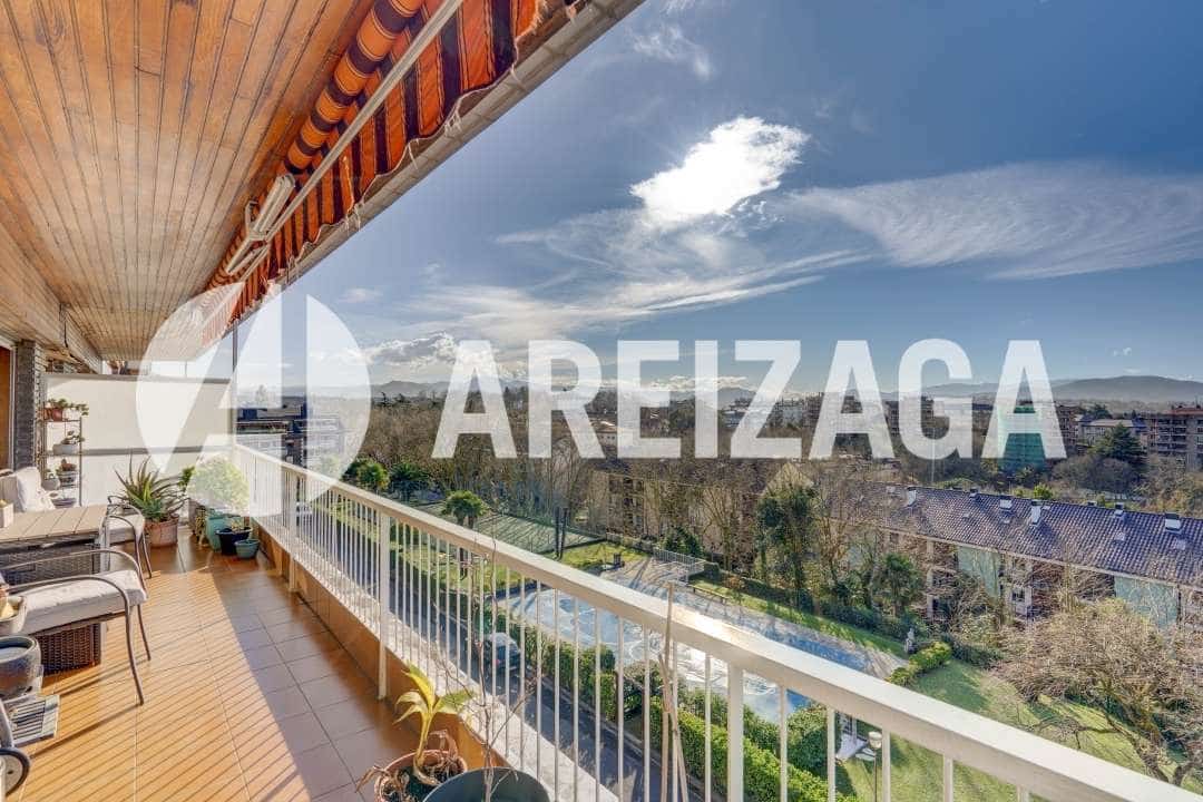 3 makuuhuone Asunto myytävänä paikassa Donostia-San Sebastian mukana uima-altaan - 990 000 € (Ref: 9491459)