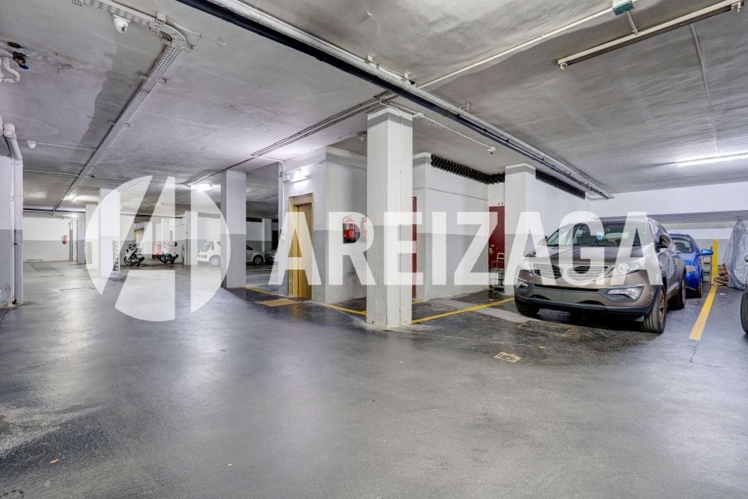 3 makuuhuone Asunto myytävänä paikassa Donostia-San Sebastian mukana uima-altaan - 990 000 € (Ref: 9491459)