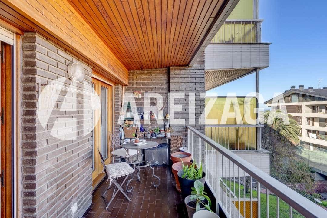 3 makuuhuone Asunto myytävänä paikassa Donostia-San Sebastian mukana uima-altaan - 990 000 € (Ref: 9491459)
