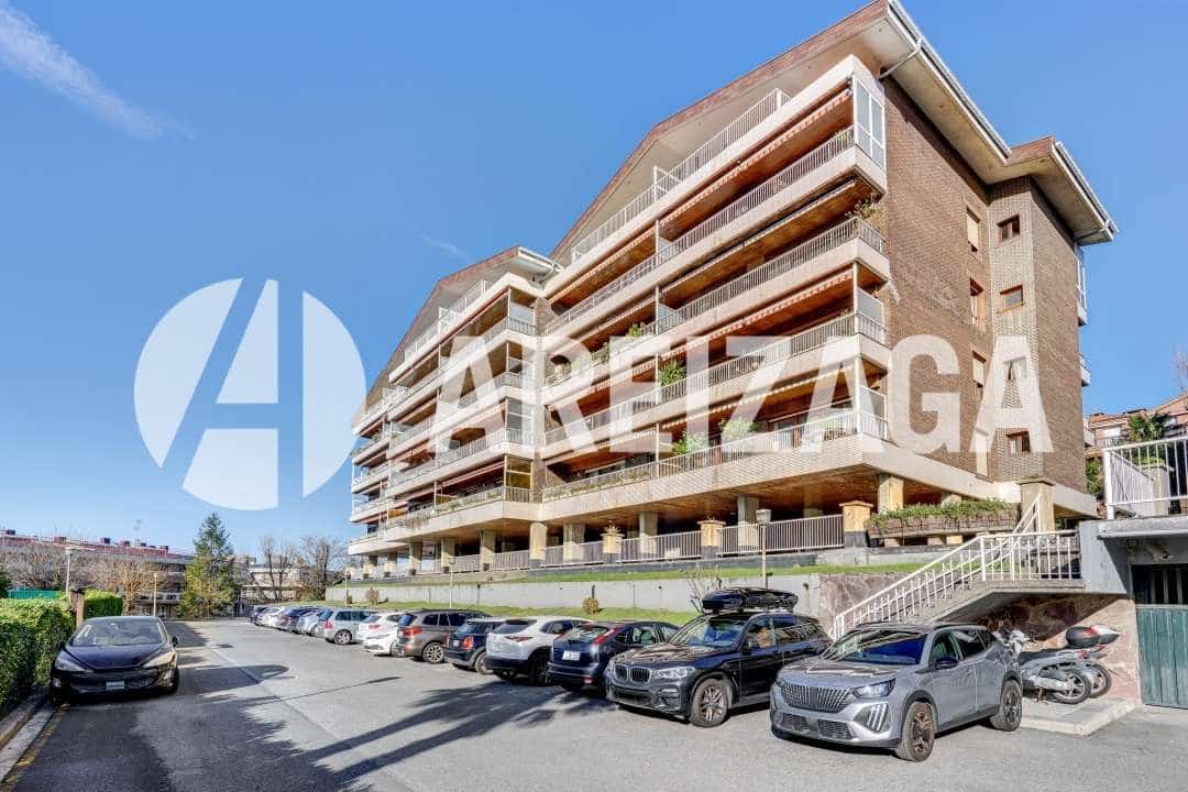 3 makuuhuone Asunto myytävänä paikassa Donostia-San Sebastian mukana uima-altaan - 990 000 € (Ref: 9491459)