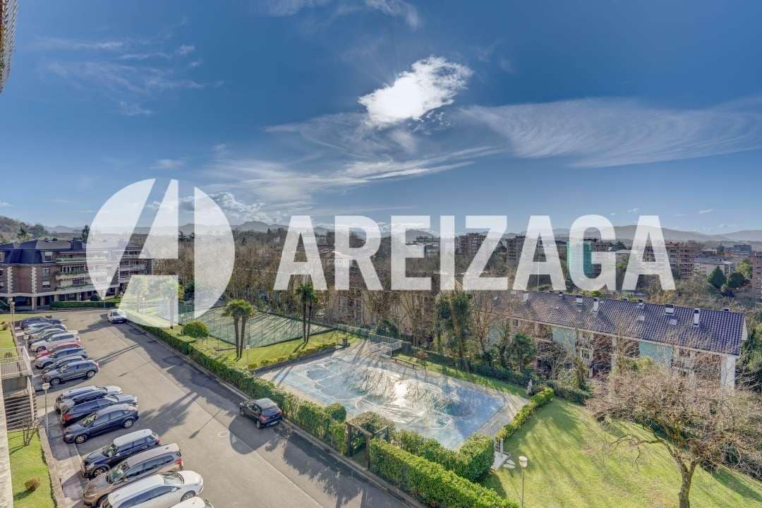 3 makuuhuone Asunto myytävänä paikassa Donostia-San Sebastian mukana uima-altaan - 990 000 € (Ref: 9491459)