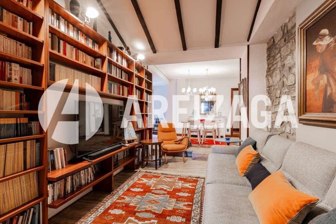 4 bedroom Flat for sale in Donostia-San Sebastian - € 2,600,000 (Ref: 9500950)