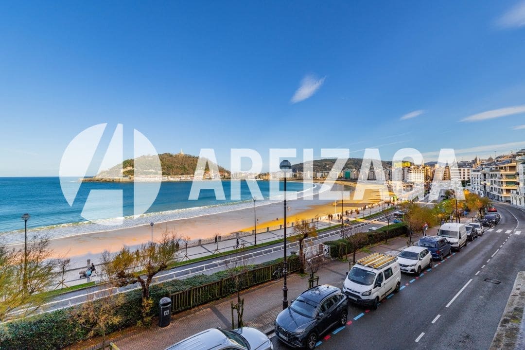 4 slaapkamer Flat te koop in Donostia-San Sebastian - € 2.600.000 (Ref: 9500950)
