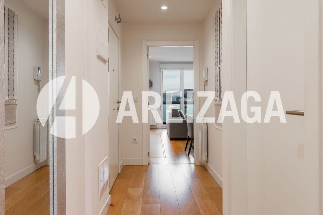 1 bedroom Flat for sale in Donostia-San Sebastian - € 625,000 (Ref: 9517900)