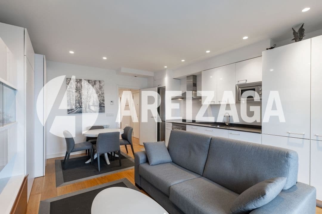 1 bedroom Flat for sale in Donostia-San Sebastian - € 625,000 (Ref: 9517900)